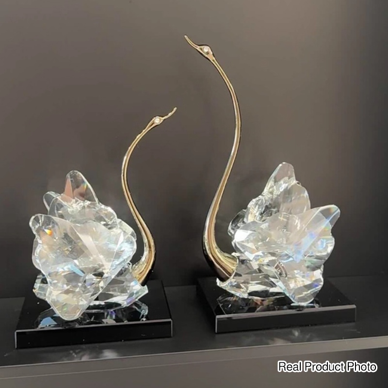 Modern Desk Decor