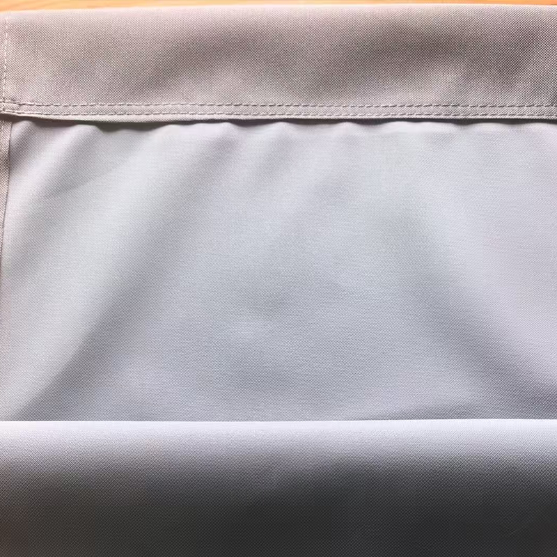 Minimalist Rectangular Lounge Chair