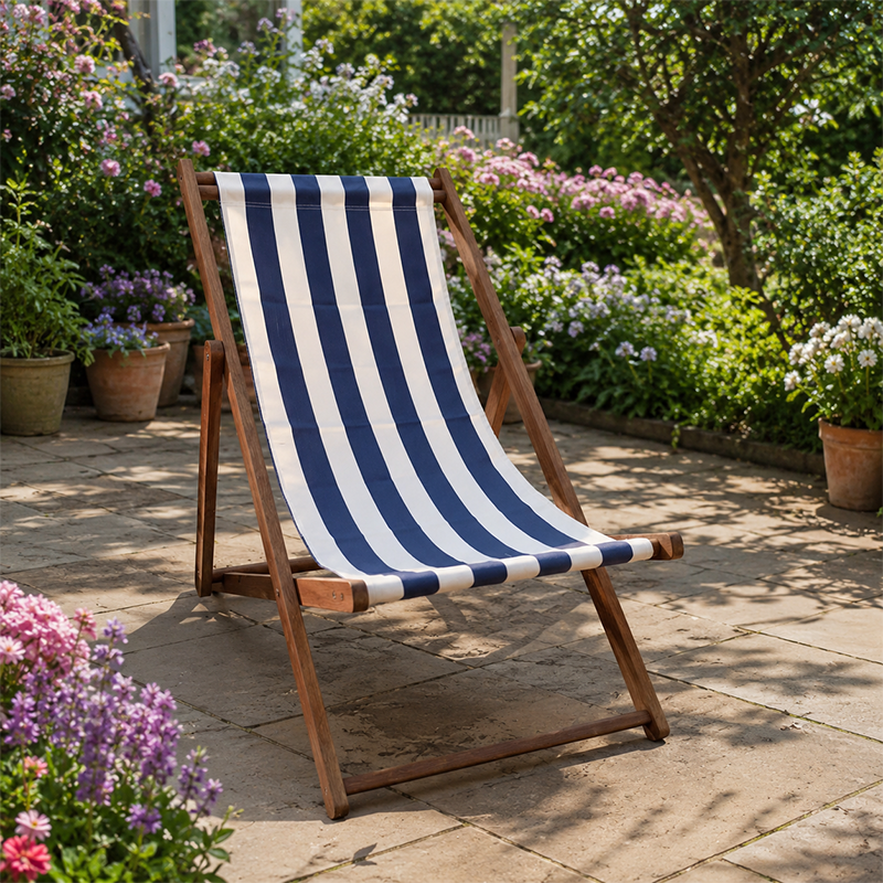 Minimalist Rectangular Lounge Chair