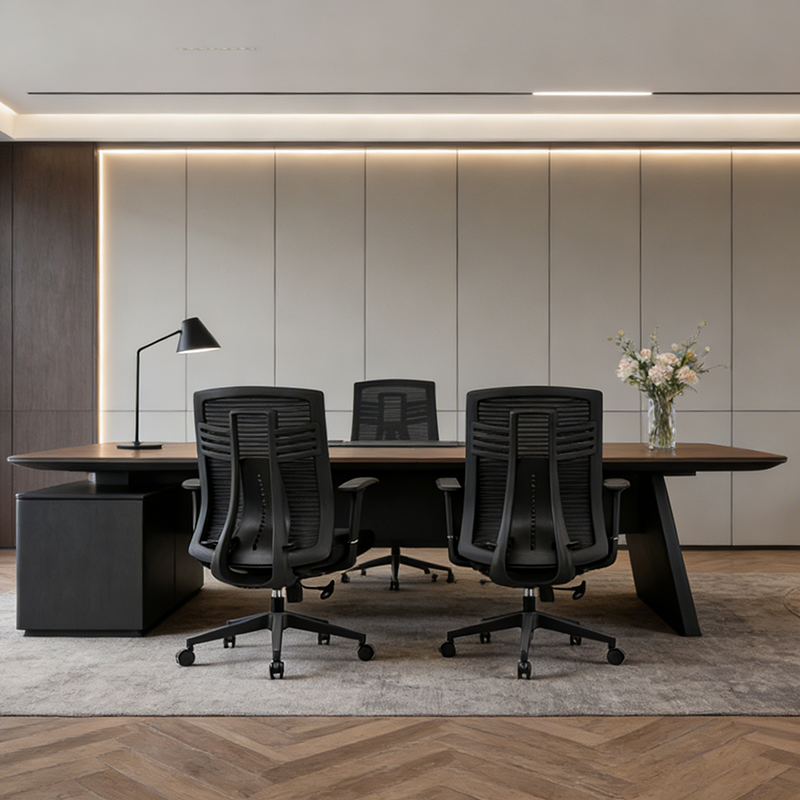 Minimalist Ergonomic Desk Chair