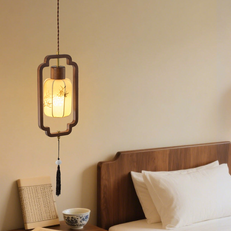 Traditional Pendant Light