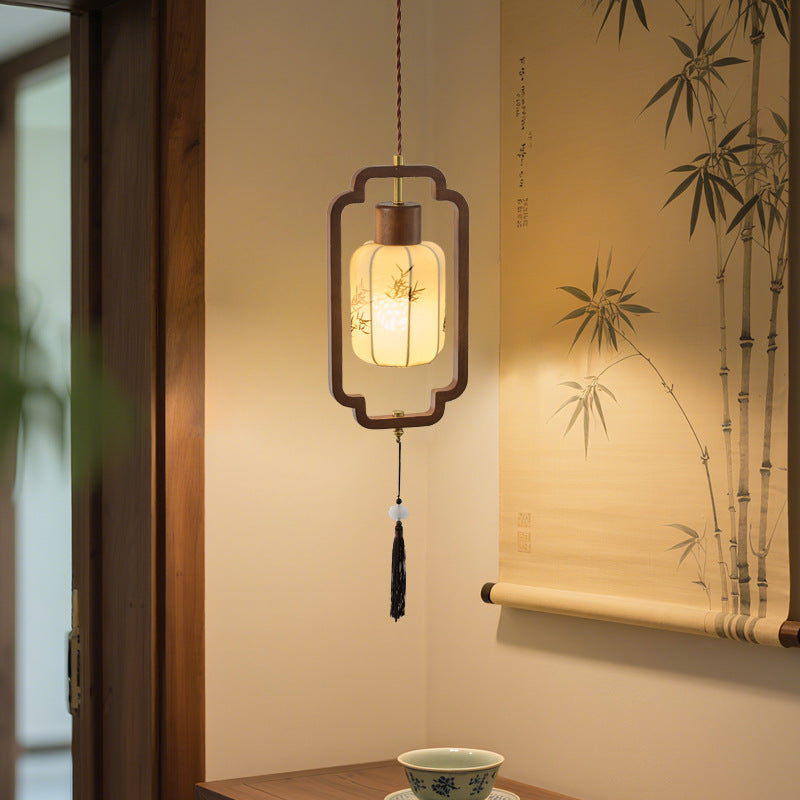 Traditional Pendant Light