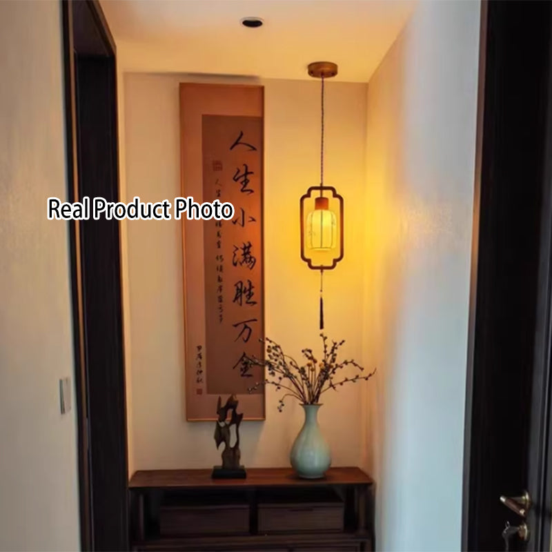 Traditional Pendant Light