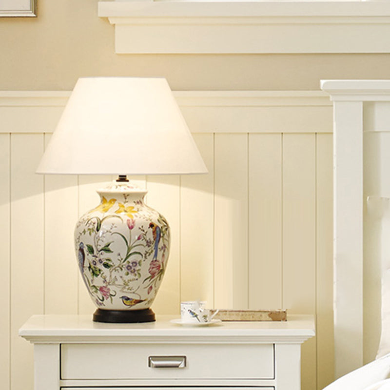 Traditional Flower Table Lamp