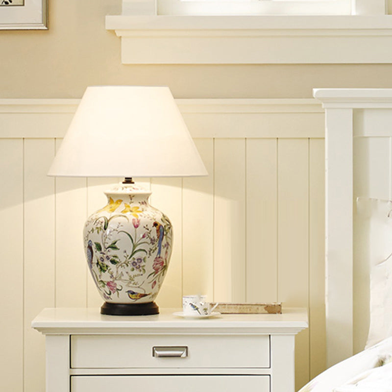 Traditional Flower Table Lamp
