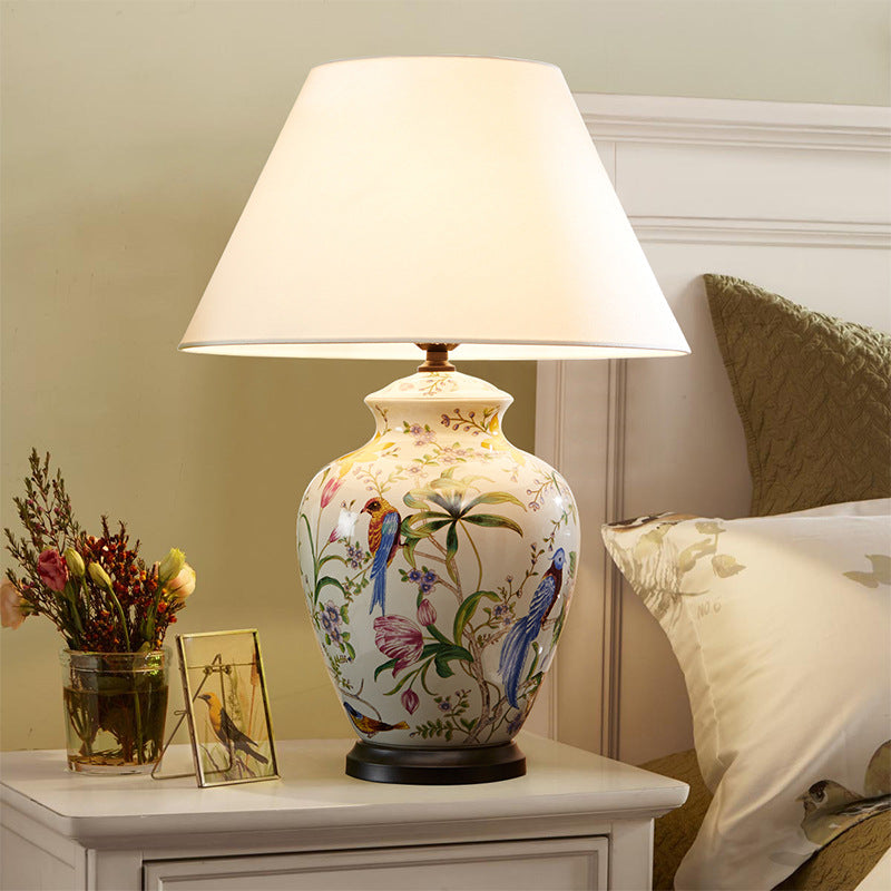 Traditional Flower Table Lamp