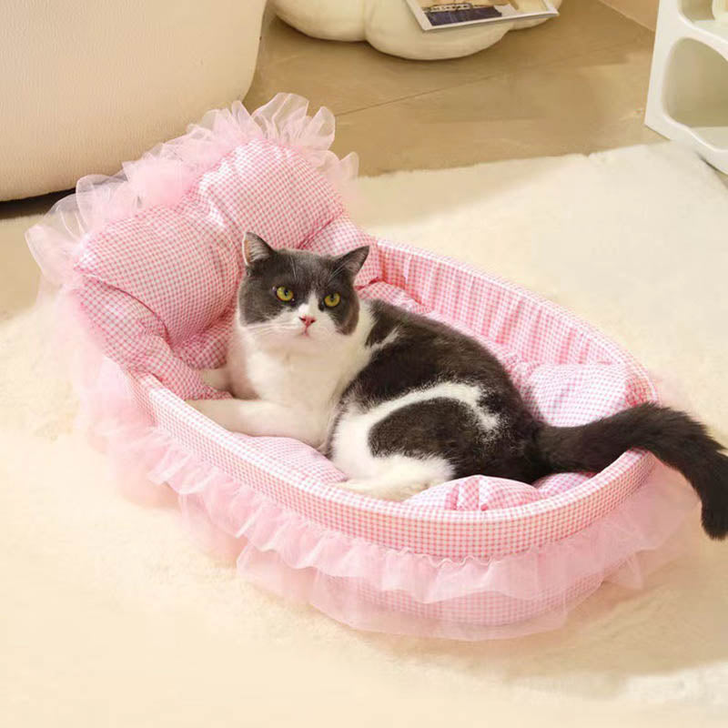 Minimalist Oval Cat Bed