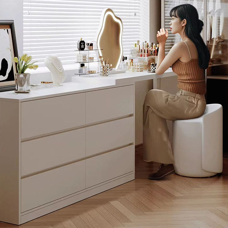 Minimalist Rectangular Makeup Vanity