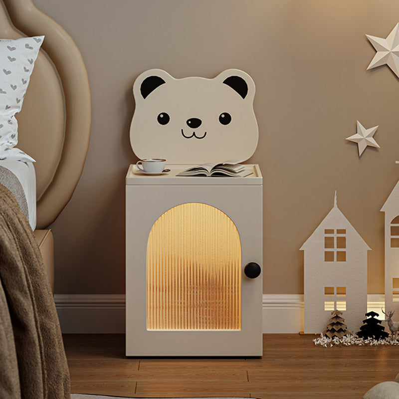 Minimalist Bear Nightstand