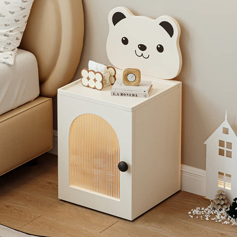 Minimalist Bear Nightstand