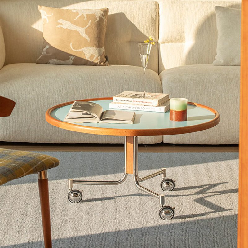 Traditional Round Coffee Table